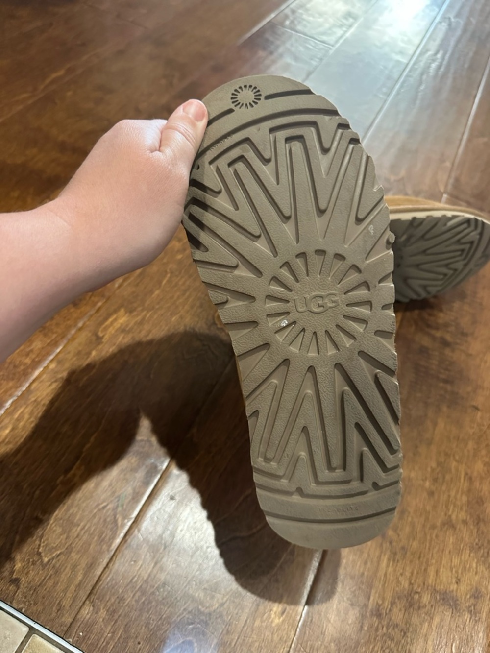 UGG Neumel Women’s lace up boots - Picture 10 of 12